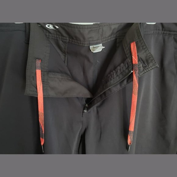 O'Neill Hybrid Board Shorts - Picture 4 of 11